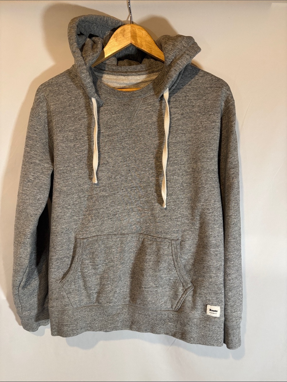 Men's roots Gray Pullover Hoodie with Kangaroo Pocket